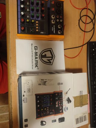 Mini mesa de mezclas G-MARK PTM-4