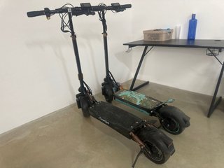 2 Monopattini Elettrici SmartGyro Pro
