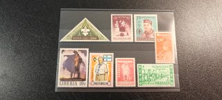 Lotto 8 Francobolli Tema Scout