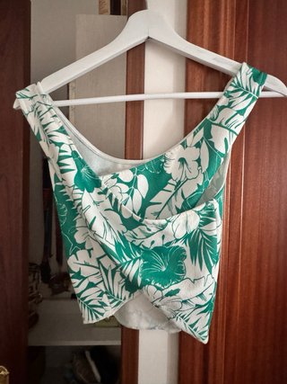 Crop top fiori Zara