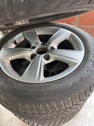 Llantas BMW Serie 1 E87 con Neumáticos