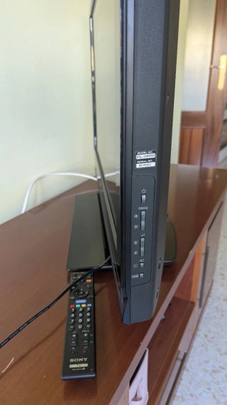 Sony Bravia KDL32W-5500 TV