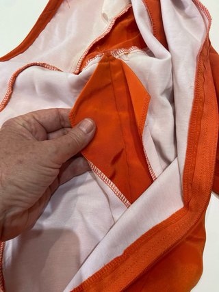 371 Traje Sevillanas Naranja Talla 42/44