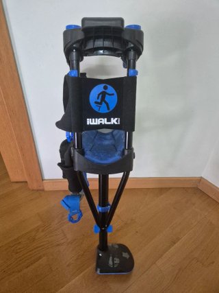 Muleta iWALK 3.0 Manos Libres