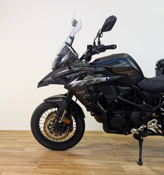 BENELLI TRK 502  X (modelo actual) 2022