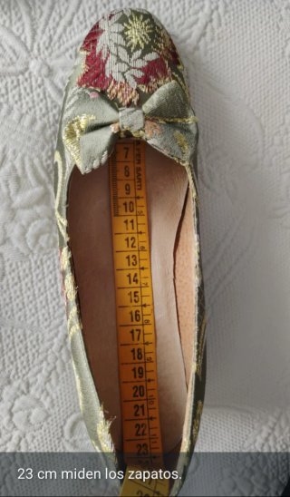 Traje Fallera niña estampado. Talla 30-32