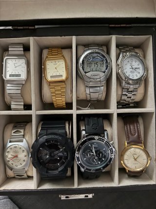Lote de 8 Relojes Casio y otros