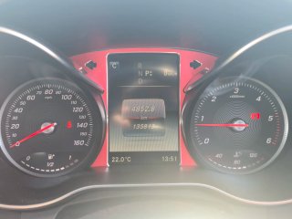 Mercedes-Benz c 220 d 2016 Volante derecha