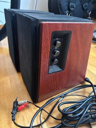 Edifier R1700BT Altavoces Bluetooth Madera