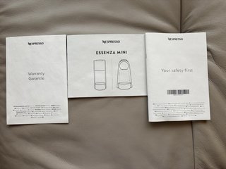 Cafetera Nespresso Essenza Mini Original