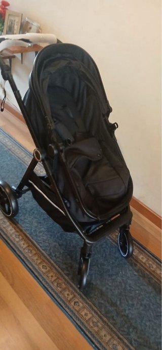 Carrito de bebé negro, NUEVO!!