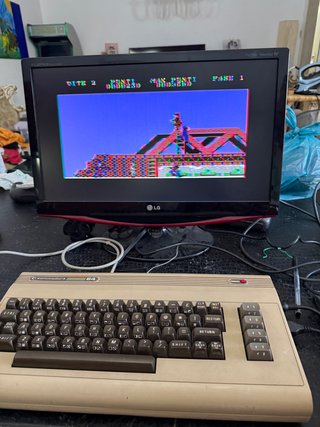 Commodore 64 Microcomputer Completo