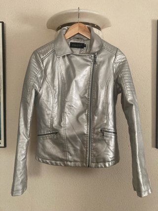 Chaqueta plateada Osley talla L con cuello de pelo