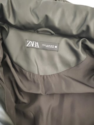 Giubbotto Zara Nero con Cappuccio