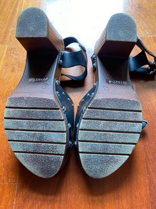 Scarpe zeppe nere con tacco alto taglia 37