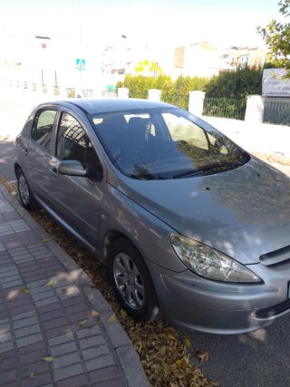 Peugeot 307