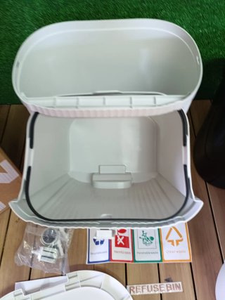 Costway Cubo de basura de cocina de 38 l con tapa