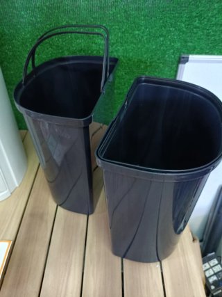 Costway Cubo de basura de cocina de 38 l con tapa