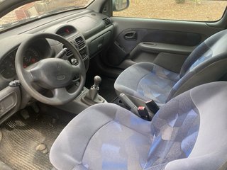 Renault Clio 2002