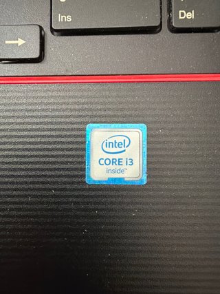 Portátil Fujitsu Negro y Rojo