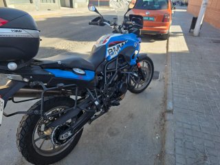 BMW F700GS Azul y Negra
