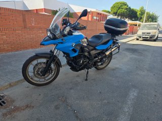 BMW F700GS Azul y Negra