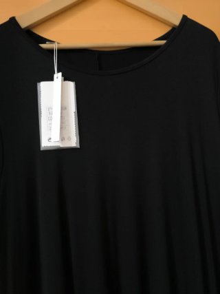 Vestito lungo nero mezza manica girocollo