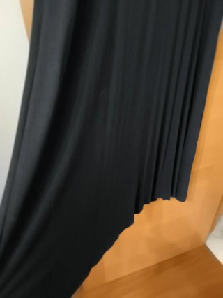 Vestito lungo nero mezza manica girocollo