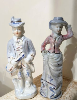 Statuine vintage Dama e Gentiluomo in porcellana