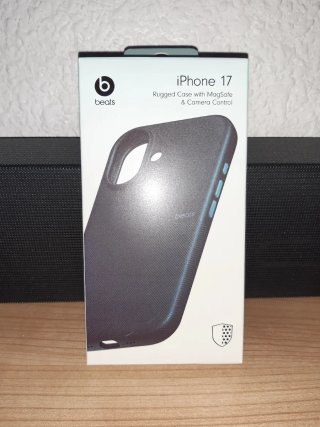 Funda Beats iPhone 17 Rugged MagSafe