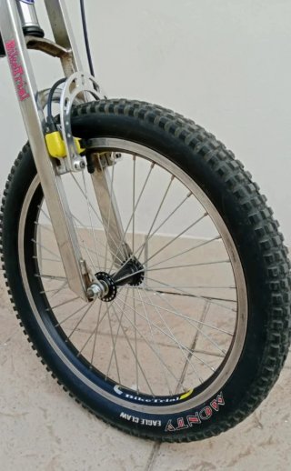 Bicicleta Monty B-219 Trial