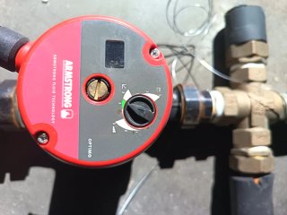 Bomba de agua Armstrong Optimo
