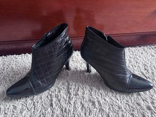 Botines piel Gloria Ortiz Talla 38