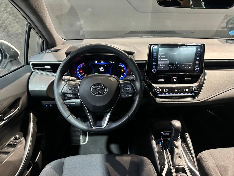 Toyota Auris 2022, foto 10