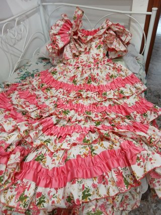 Vestido de flamenca niña