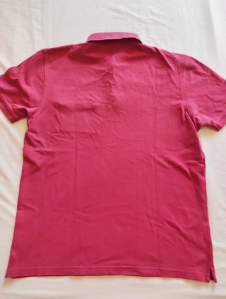 Polo rojo de manga corta