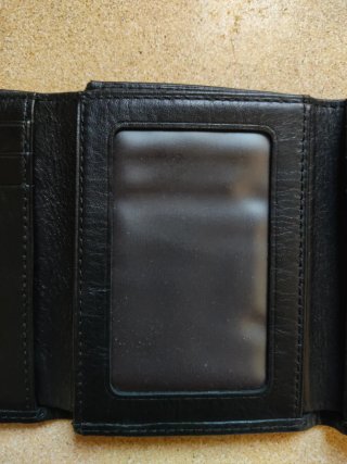 Cartera Dockers Plegable Cuero Negro