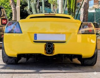 Opel Speedster 2003