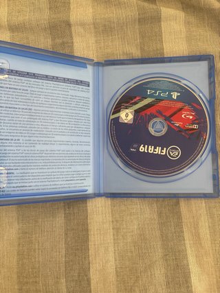 FIFA 19 PS4 (PlayStation 4) - EA Sports