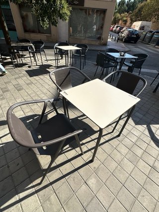 Juego terraza: 1 mesa y 3 sillas