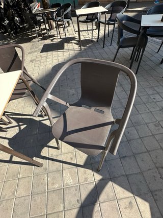 Juego terraza: 1 mesa y 3 sillas