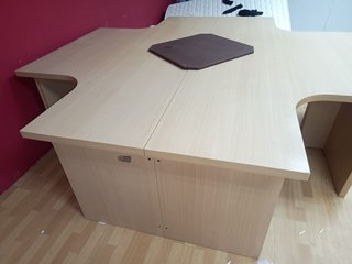 Mesa oficina 4 puestos madera