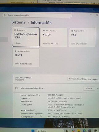 DELL XPS 9640 Gris