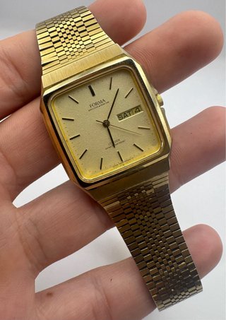 Reloj Citizen Forma Quartz Tank TV Case Vintage