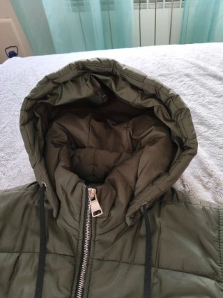 Chaleco acolchado verde militar