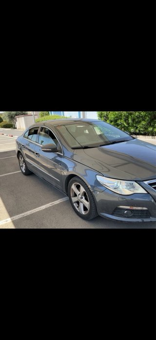Volkswagen Passat CC 2011