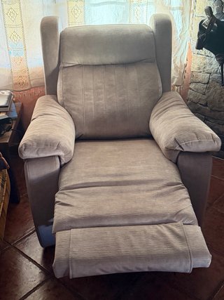 Sillón relax abatible beige