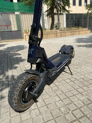 Patinete Eléctrico Ecoxtrem Armored LR
