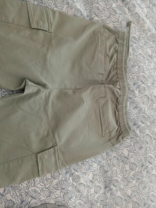 Pantalón cargo verde Talla M