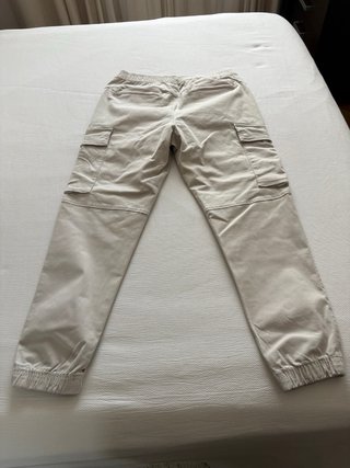 Pantaloncino cargo beige ZARA